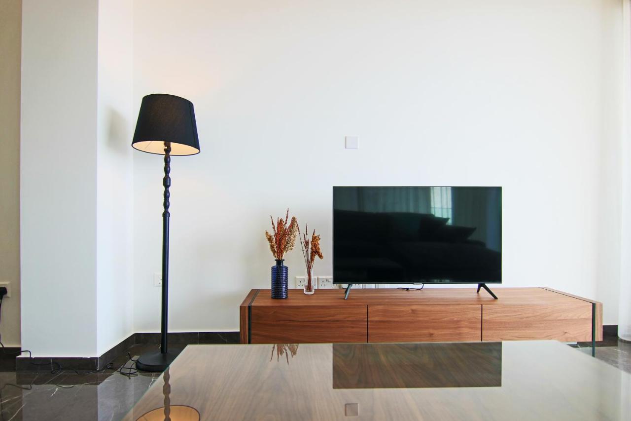 Phaedrus Living: Sea View Anna 302 * Лимасол
